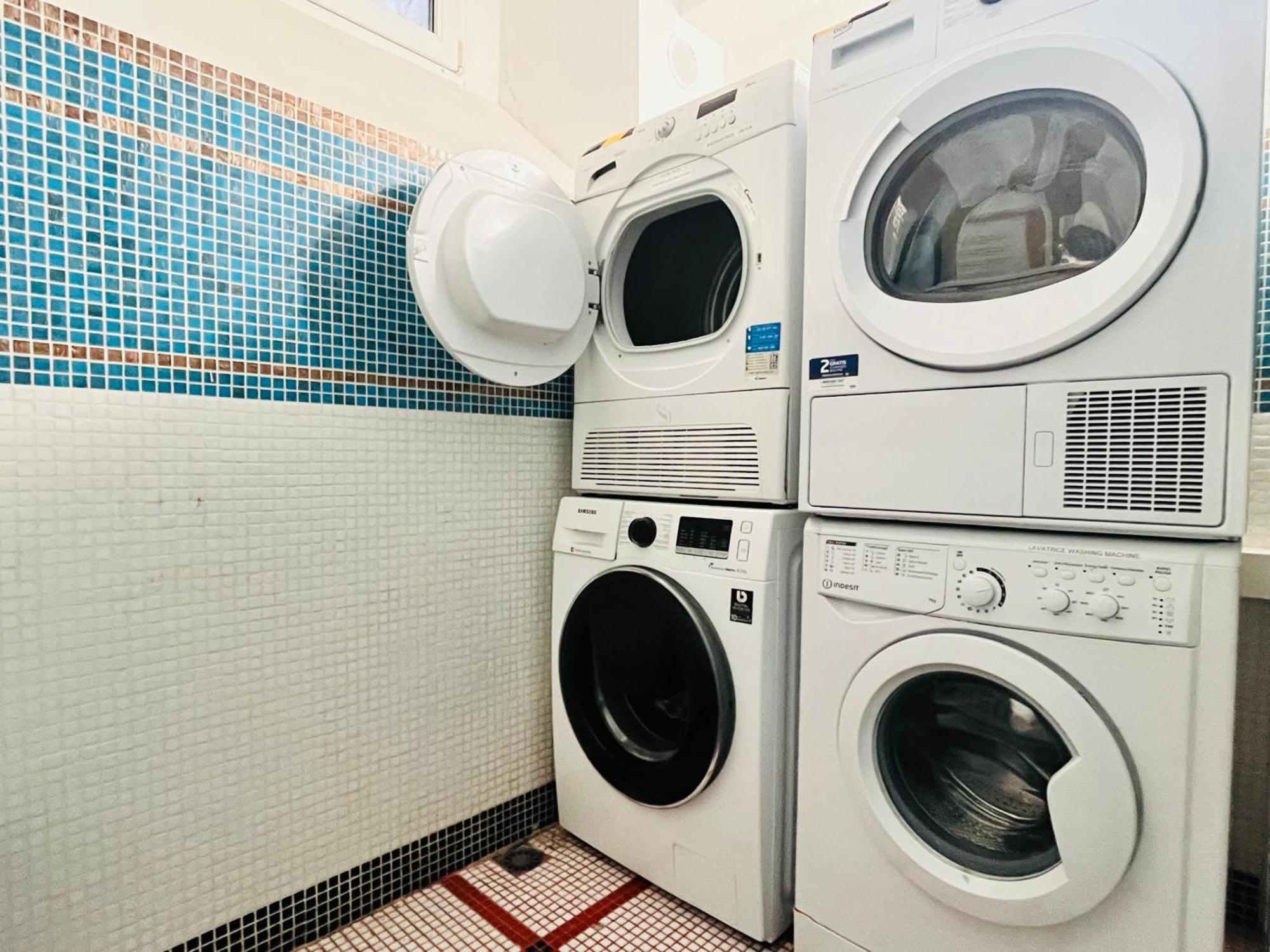 Guesthouse University By Lr - Self Check In ルガーノ エクステリア 写真